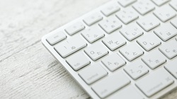 ひらがな・カタカナをキーボード入力用のアルファベットに変換